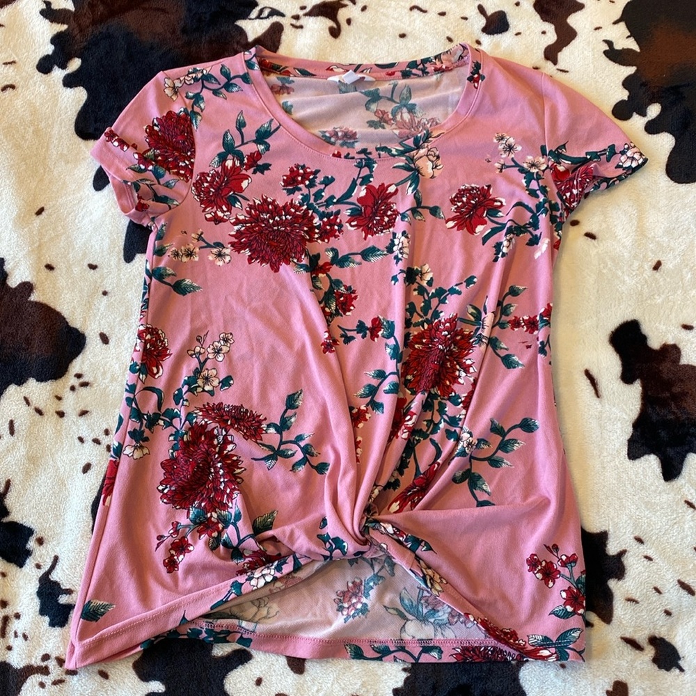 2/$10 Candies Floral Blouse